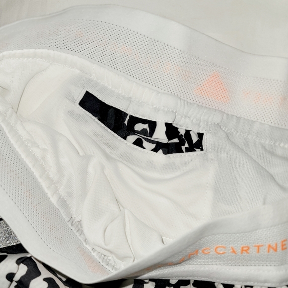 Adidas X Stella McCartney True Pace Multipurpose Shorts Sz L Women NWT - Picture 5 of 7